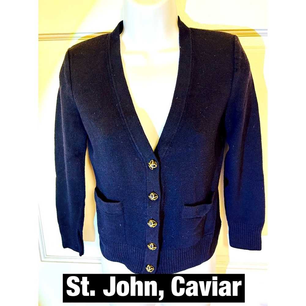 St. John Caviar, black V Neck Sweater Sz SP‎